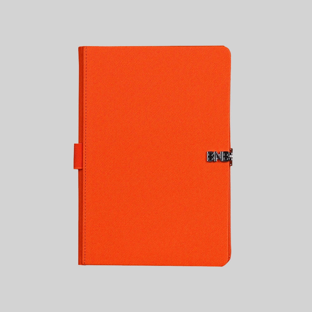 PU Notebooks With a Metal Logo